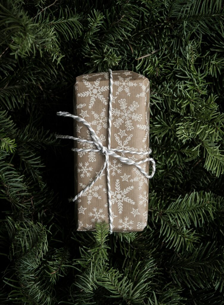 Making Gifting Easy: Gift Cards for Every Personality